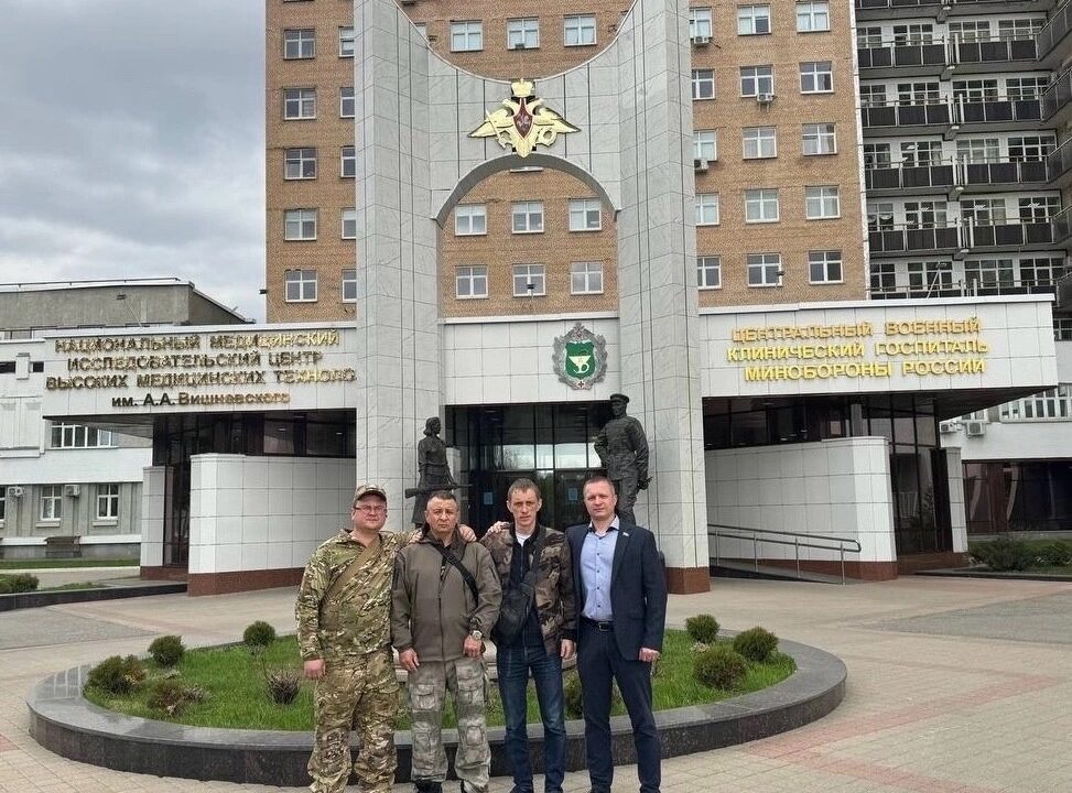 Красногорск: депутат СРЗП посетил военнослужащих, проходящих лечение в госпитале